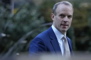 Phó Thủ tướng kiêm Bộ trưởng Tư pháp Anh - Dominic Raab chính thức từ chức sau các cáo buộc liên quan bắt nạt nhân viên. Ảnh: AP