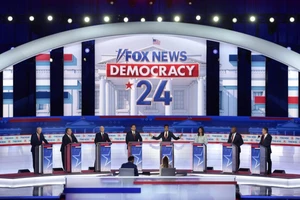 Ông Trump vắng mặt trong buổi tranh luận đầu tiên của đảng Cộng hòa