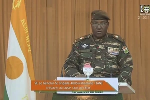 Đảo chính Niger: Burkina Faso và Mali được phép can thiệp nếu Niger bị tấn công; ECOWAS nói cánh cửa ngoại giao vẫn mở