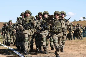 Ông Putin ra sắc lệnh tăng quy mô quân đội