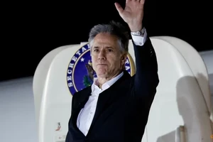 Ông Blinken công du con thoi Thổ Nhĩ Kỳ, Hy Lạp rồi Trung Đông bàn ngăn xung đột 