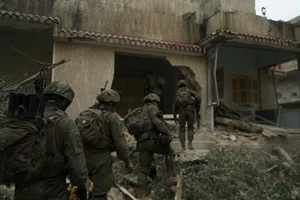 Xung đột Israel-Hamas 5-2: Israel đột kích nơi Hamas chuẩn bị cuộc tấn công 7-10-2023; biên giới Israel-Lebanon rất căng