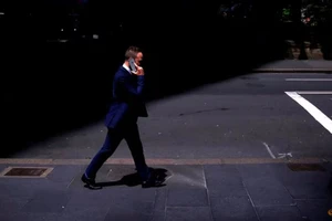 Úc: Dự luật cho phép người lao động không trả lời cuộc gọi từ sếp sau giờ làm