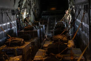 Những chiến dịch không vận, hải vận viện trợ cứu dân Gaza