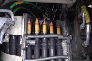 VIDEO: Nga thu được 'chiến lợi phẩm' lớn ở Donetsk