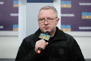 Tổng công tố Ukraine từ chức chịu trách nhiệm khi cấp dưới trốn nghĩa vụ quân sự