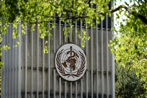 WHO ‘thắt lưng buộc bụng’ giữa lúc Mỹ rút, tài trợ giảm