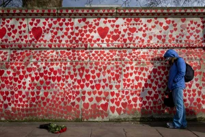 'Ẩn số' ca tử vong do đại dịch COVID-19 trên toàn cầu