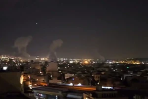 Quốc tế kêu gọi Israel và Iran cùng hạ nhiệt 