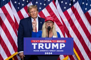 Ông Trump và đồng minh Cộng hòa lâu năm mâu thuẫn nghiêm trọng vì vụ tỉ phú ấu dâm Epstein