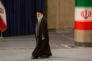 Di sản 37 năm cầm quyền của Lãnh tụ Tối cao Iran Khamenei