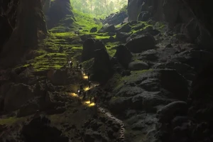 Báo quốc tế ca ngợi 'kỳ quan vĩ đại' hang Sơn Đoòng