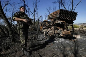 Cả hai thỏa thuận ngừng bắn đã bị 'phá nát'