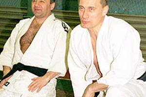 Nga quốc hữu hóa tài sản nước ngoài để trả đũa phương Tây