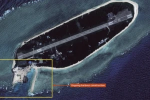 Đài Loan xây cầu cảng bất hợp pháp ở Trường Sa