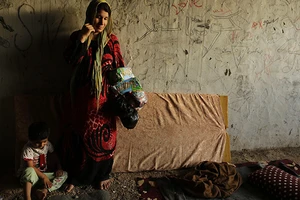 IS định giá nô lệ phụ nữ như thế nào?