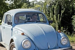 Xe cũ của Tổng thống 'nghèo nhất thế giới' được định giá 1 triệu USD