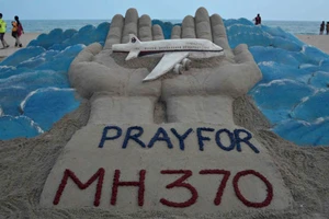 5 giả thuyết khả thi nhất thảm kịch MH370: Chính Mỹ 'bắn hạ'?