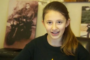 Cô bé 10 tuổi viết thư xin thủ tướng Anh cho ông nội nhập cảnh