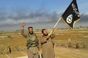 Lương thánh chiến giảm, IS sẽ sụp đổ?