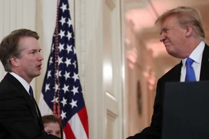 Ông Trump đề cử ứng viên bảo thủ làm thẩm phán tối cao