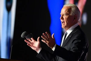 'Nước Mỹ sẽ được thế giới tôn trọng trở lại!'