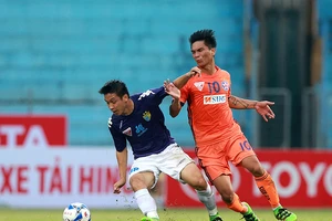 Nóng, lạnh ở sân Hàng Đẫy