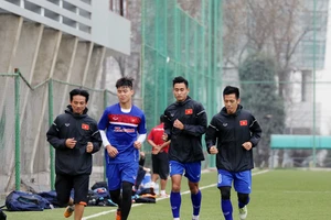 Ai giải bài toán tịt ngòi cho tuyển Việt Nam?