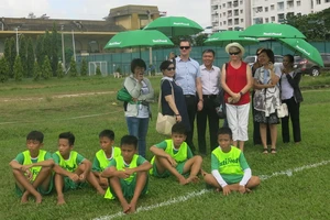 Học viện NutiFood hợp tác với giáo sư của Úc 