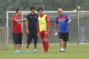 Màn chào sân của HLV Park Hang-seo trên tuyển Việt Nam