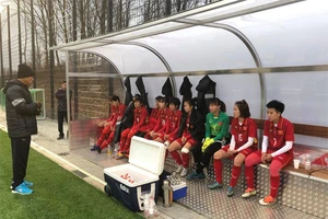 Thầy trò ông Chung cầm hòa Bayern Munich