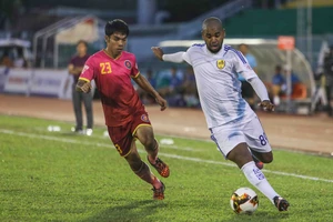 Quảng Nam sập bẫy, CLB Sài Gòn lâm nguy