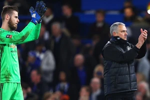 Mourinho: ‘De Gea sai lầm vì Ronaldo quá hay!’