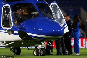 Không có con trai, con gái ông Vichai trên máy bay gặp nạn