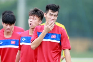 Vua phá lưới V-League không sợ mất chỗ chơi AFF Cup