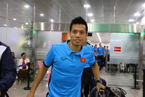 Thầy trò Park Hang-seo đã đến Myanmar chuẩn bị quyết đấu