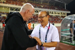 HLV Park Hang-seo: ‘Tôi còn kém ông Eriksson rất nhiều!’