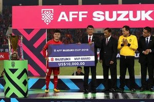 Xuất sắc nhất AFF Cup, Quang Hải có nên ra nước ngoài thi đấu?