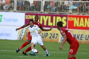 Nếu bầu Đức không phải trả lương cho thầy Park…