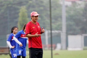 Chờ sự mát tay của ông Chung!