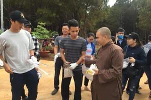 Chuyện ngoài sân cỏ của cầu thủ HA Gia Lai