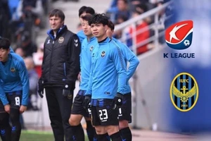 Công Phượng ngồi dự bị ở Hàn Quốc vẫn ‘trà sữa chém gió’