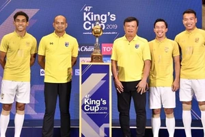 Muangthong không thể chống lệnh, Thái Lan quyết thắng ông Park