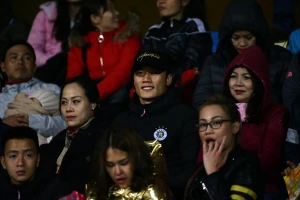 Ông Park gọi thủ môn Bùi Tiến Dũng lên tuyển để làm gì?