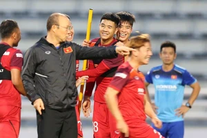 Thầy trò HLV Park Hang-seo giỏi nhất trong 10 năm qua