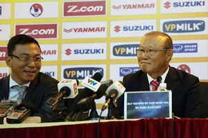 Đổi lịch V-League vì thầy trò ông Park đá vòng loại World Cup