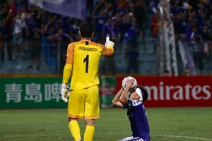 Thầy Park loại Văn Quyết, gọi Văn Hậu, Trọng Hoàng để làm gì?