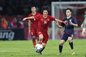 Thầy trò ông Park không chỉ đối đầu với Thái Lan…