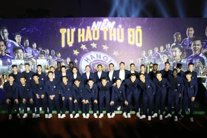 Vinh danh thầy trò Chu Đình Nghiêm!