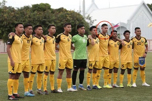 Lạ lùng ‘ao làng’ SEA Games: Cầu thủ không đăng ký vẫn ra sân 